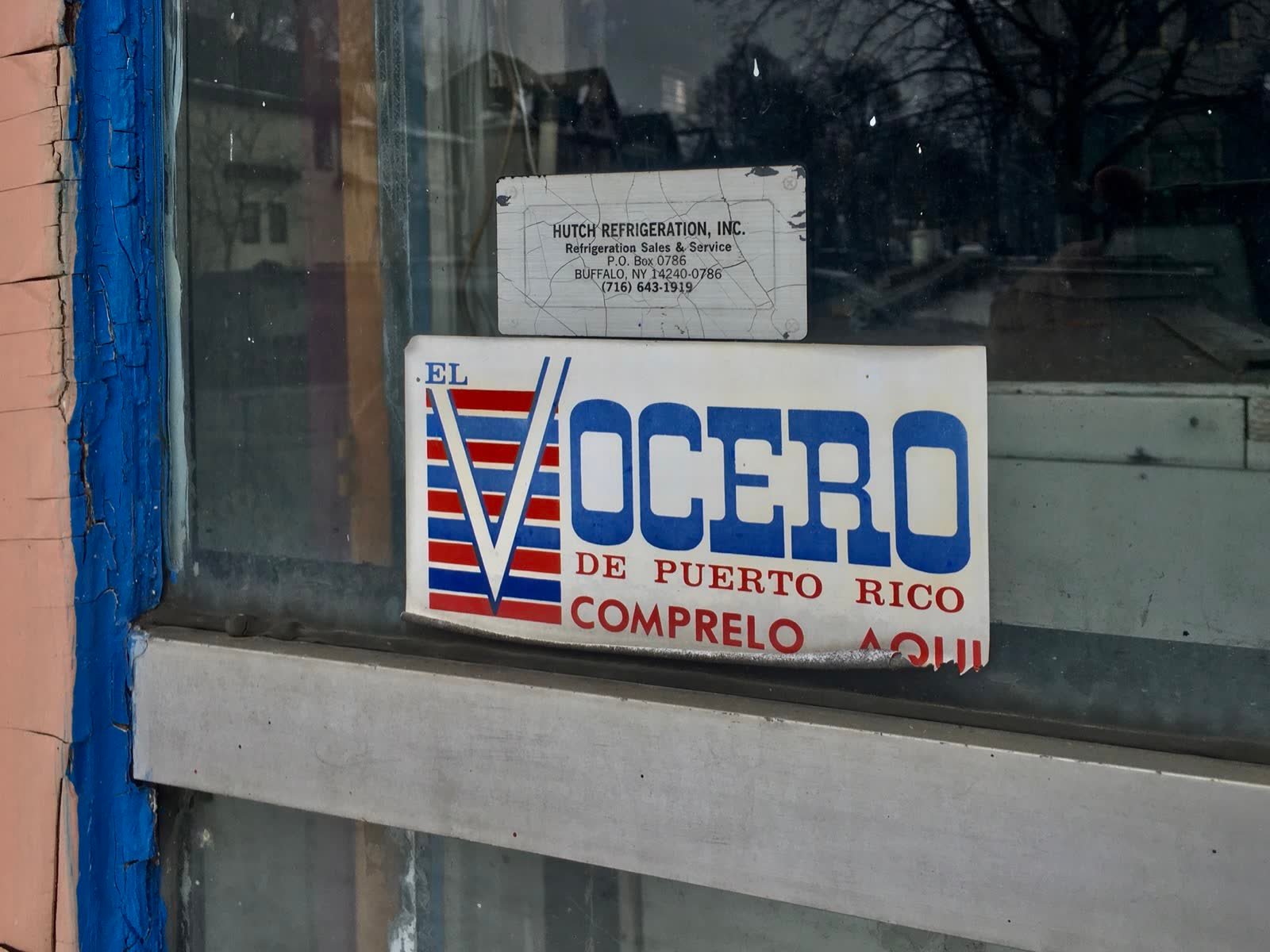Placeholder image of window signage graphics — to be replaced with real North Prime Graphics photos